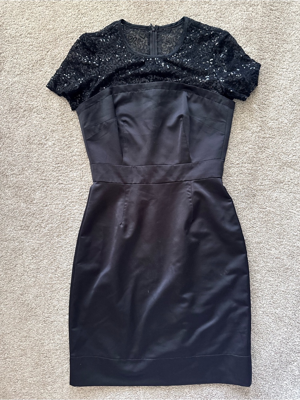 Trina Turk Black Sequin Lace Cap-Sleeve Sheath Dress